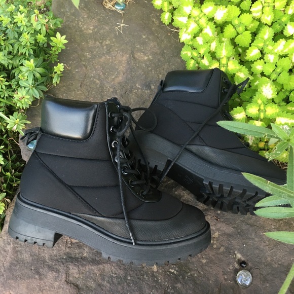 🖤 Zara Black Lace up Combats 🖤😊 - Picture 6 of 8